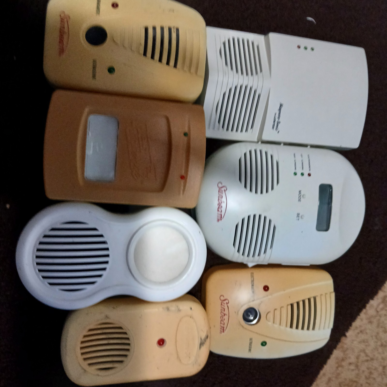 7PCS Ultra-Sonic Mosquito, Rat, Spider, Bug And Pest Repellent No-pestz Plug In