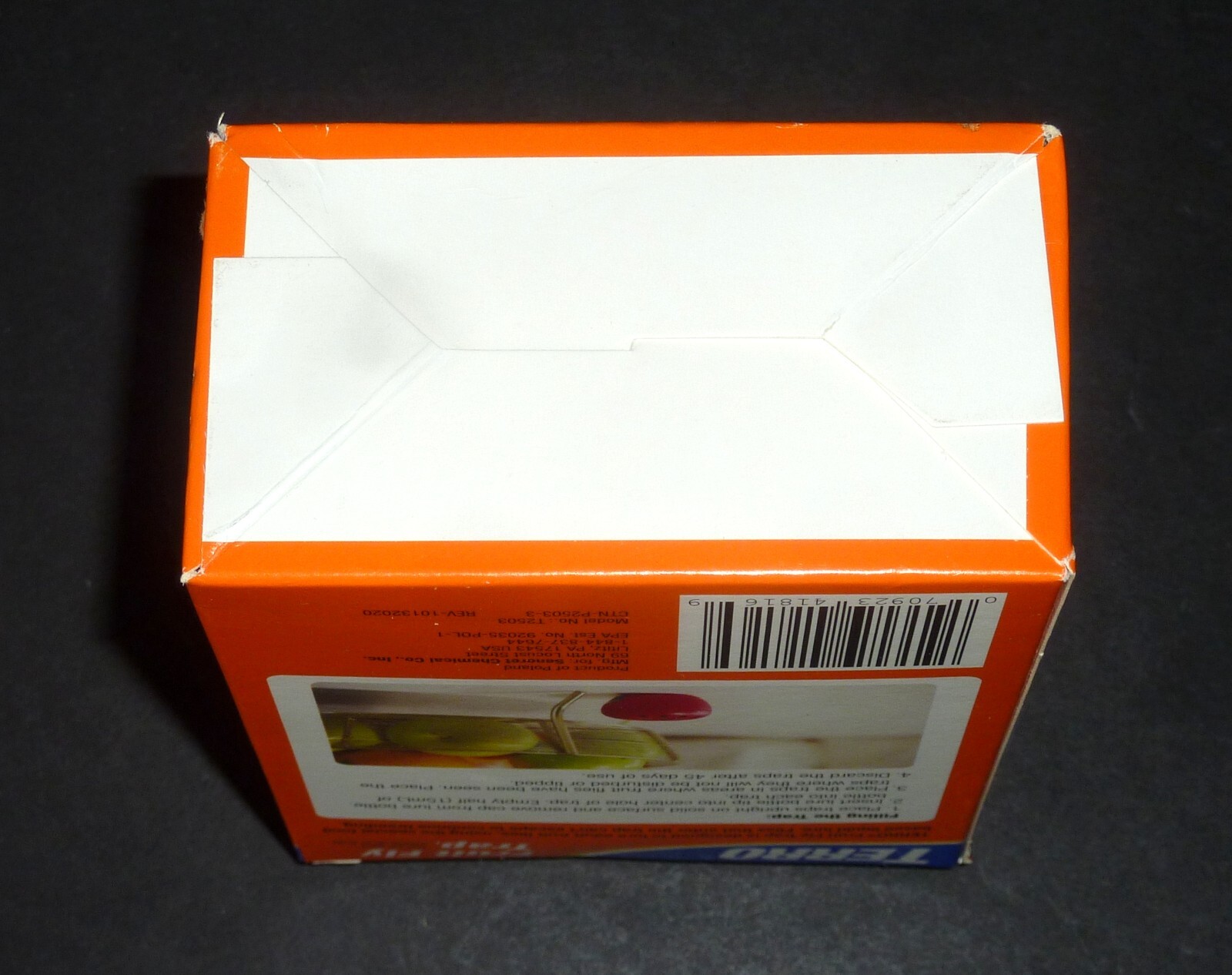 TERRO Indoor Fruit Fly Trap with Built in Window 2 Traps + 90 day Lure Supply