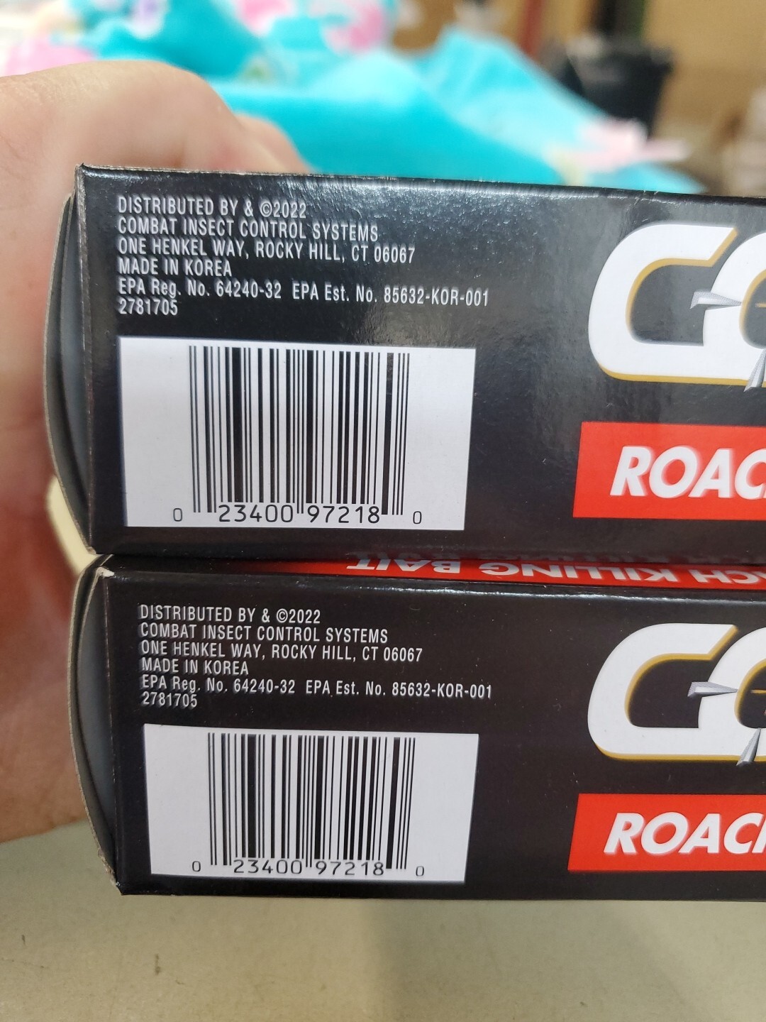 LOT OF TWO Combat MAX ROACH KILLING BAIT STATION 36 Traps