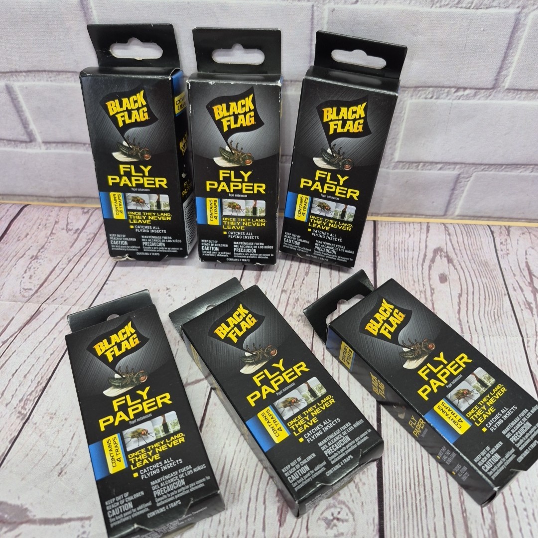 Black Flag Fly Paper, Insect Trap, Catches All Flying Insects 4 Traps ~ Lot Of 6