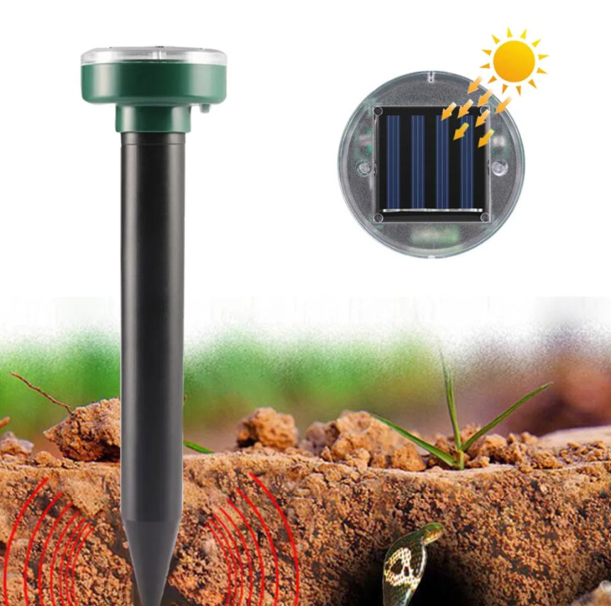 4pcs Solar Ultrasonic Mole & Rodent Repeller Outdoor Pest Control Yard Lamp