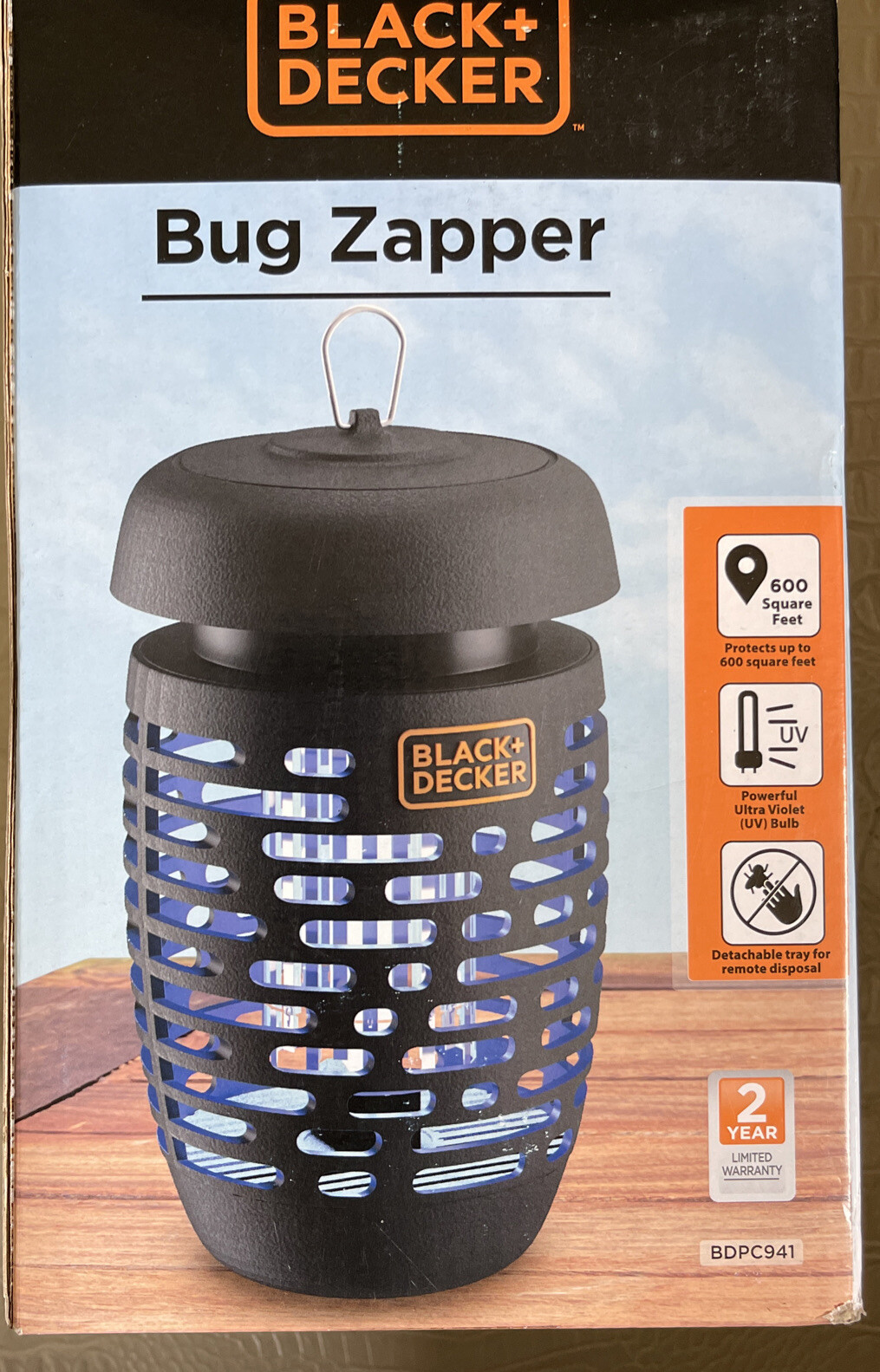 BLACK+DECKER BDPC941 Outdoor Hanging Bug Zapper 600 Square Ft UV Detachable Tray