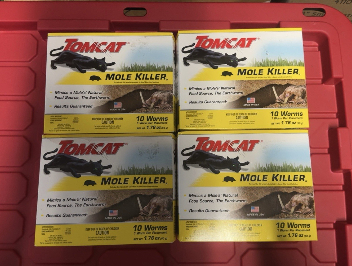 Tomcat Mole Killer Bait Worms Ready to Use Outdoor 4 Pack 1.76 oz