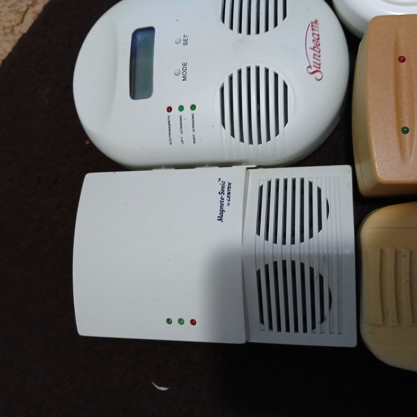 7PCS Ultra-Sonic Mosquito, Rat, Spider, Bug And Pest Repellent No-pestz Plug In