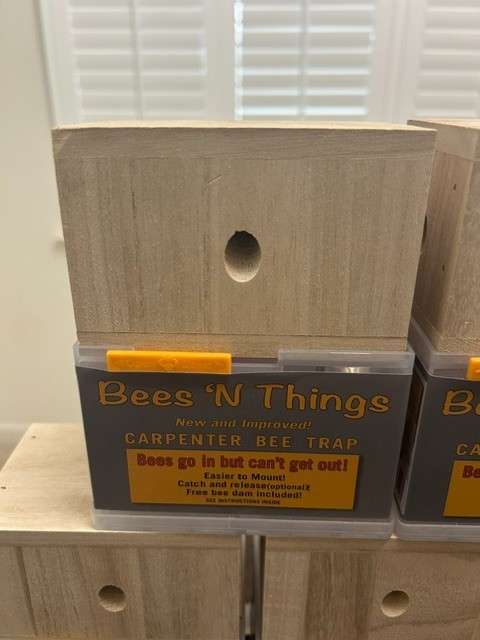 BEES N THINGS Carpenter Bee Trap Outdoor Wood Pest Control Catcher 5 TRAPS NEW