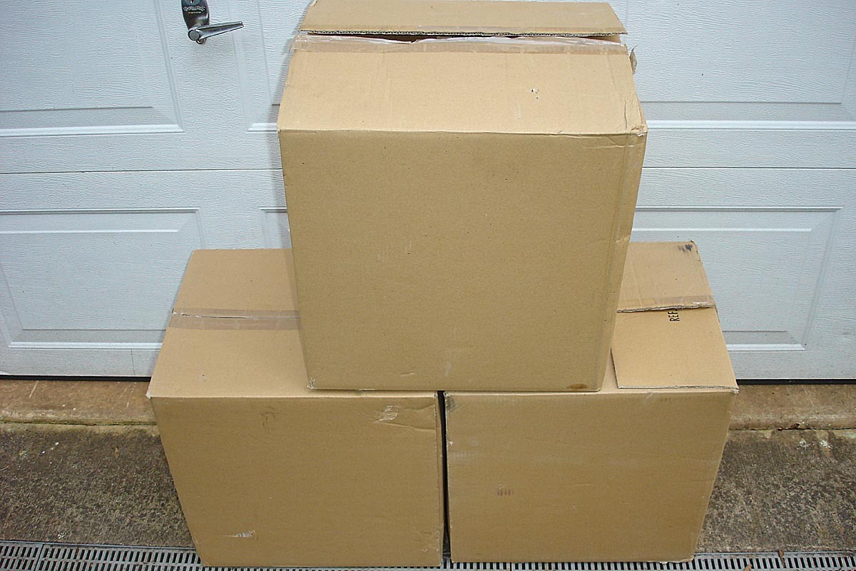 Stainless Steel Bird Spikes – New in Box – 13″ x 60 Pieces Per Box