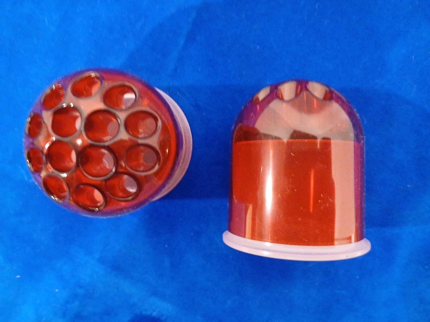 Rescue 2-Count Pack of Reusable Fruit Fly Traps 4 Packs Of Attractant Included