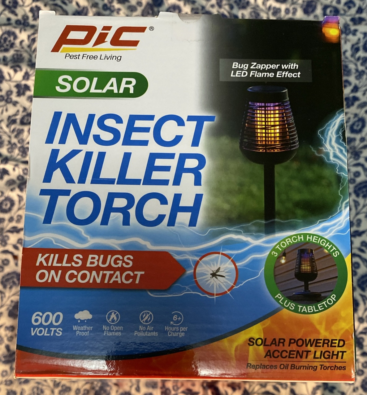 PIC Solar Insect Killer Torch LED Flame Effect 600 Volt Bug Zapper Pathway Light
