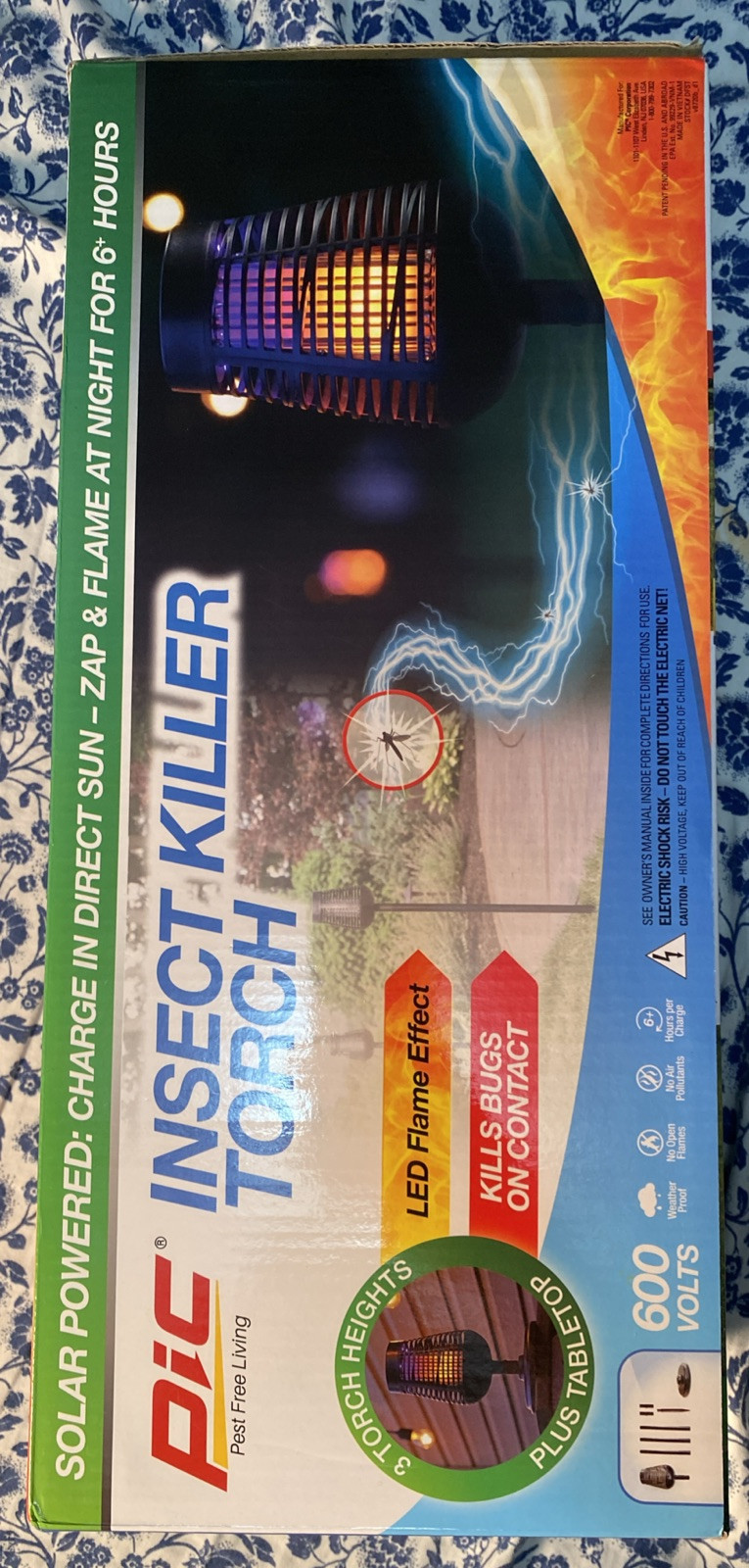 PIC Solar Insect Killer Torch LED Flame Effect 600 Volt Bug Zapper Pathway Light