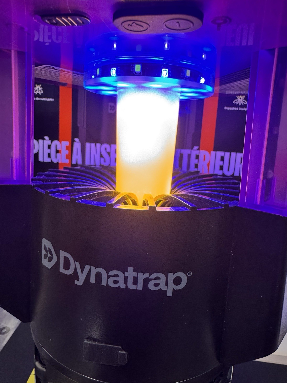 DynaTrap Outdoor Bug Trap Traps&kills Flying Insects Solar,Plug ,Cordless Power