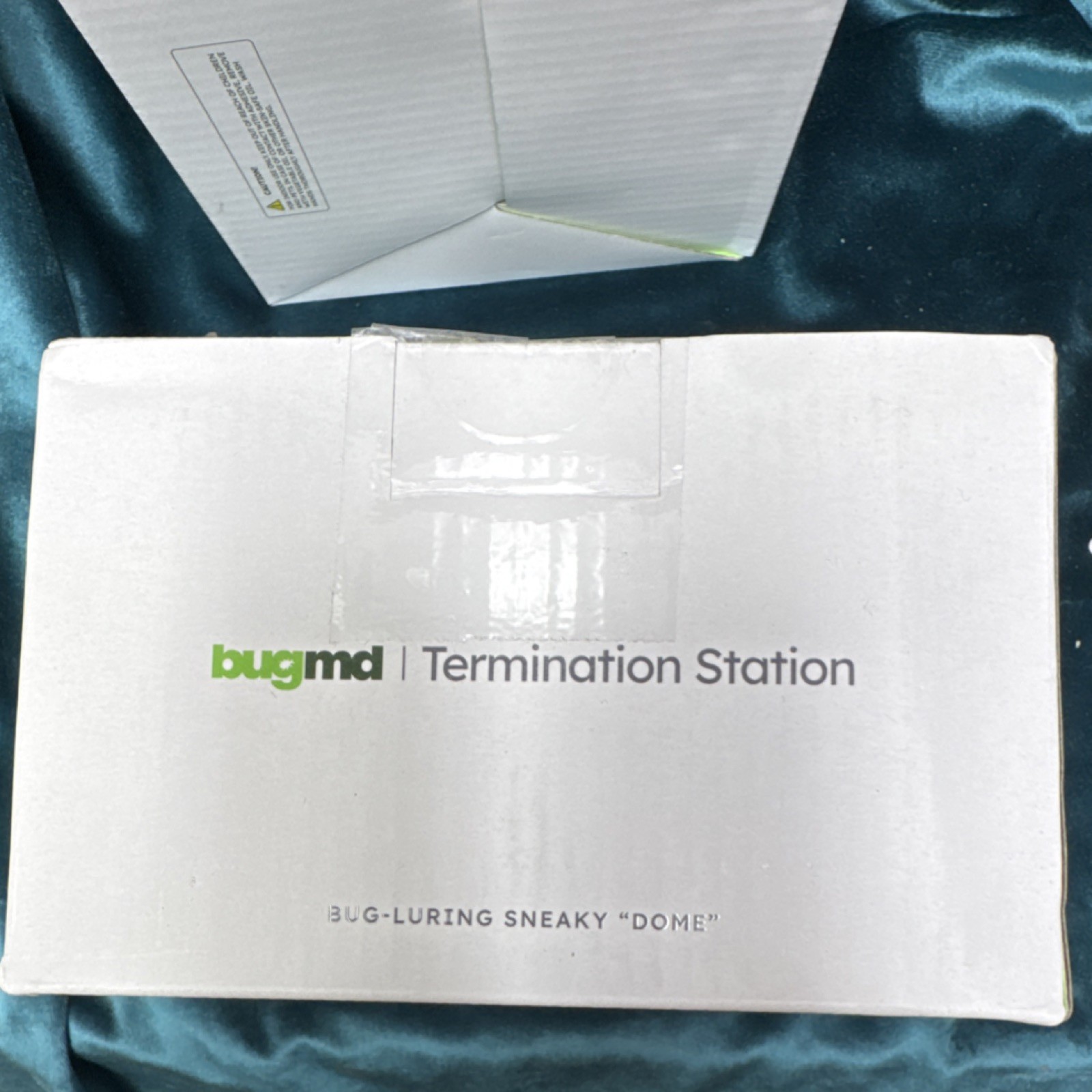 bugmd Termination Station Indoor Bug Control Lamp Pet Safe Child Safe White