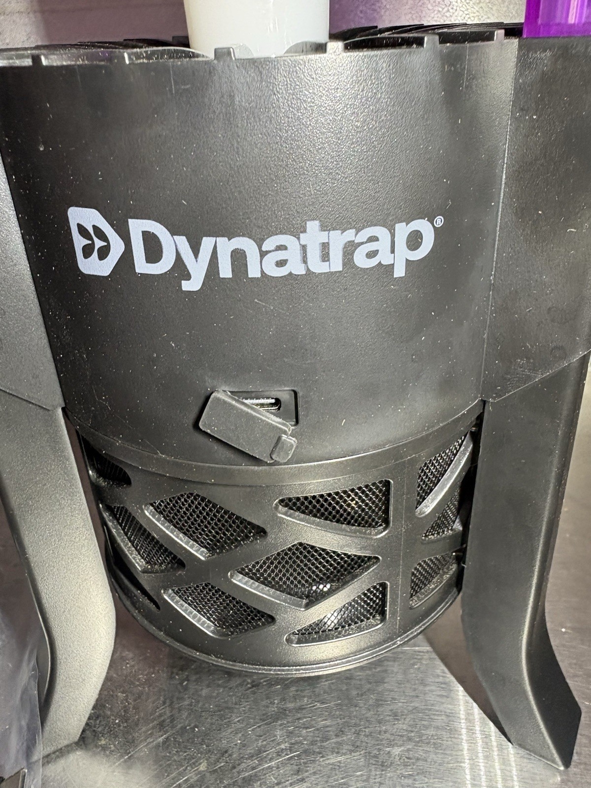Dynatrap Solar Outdoor Bug Trap Mosquito Insect Killer 1/4 Acre UV LED