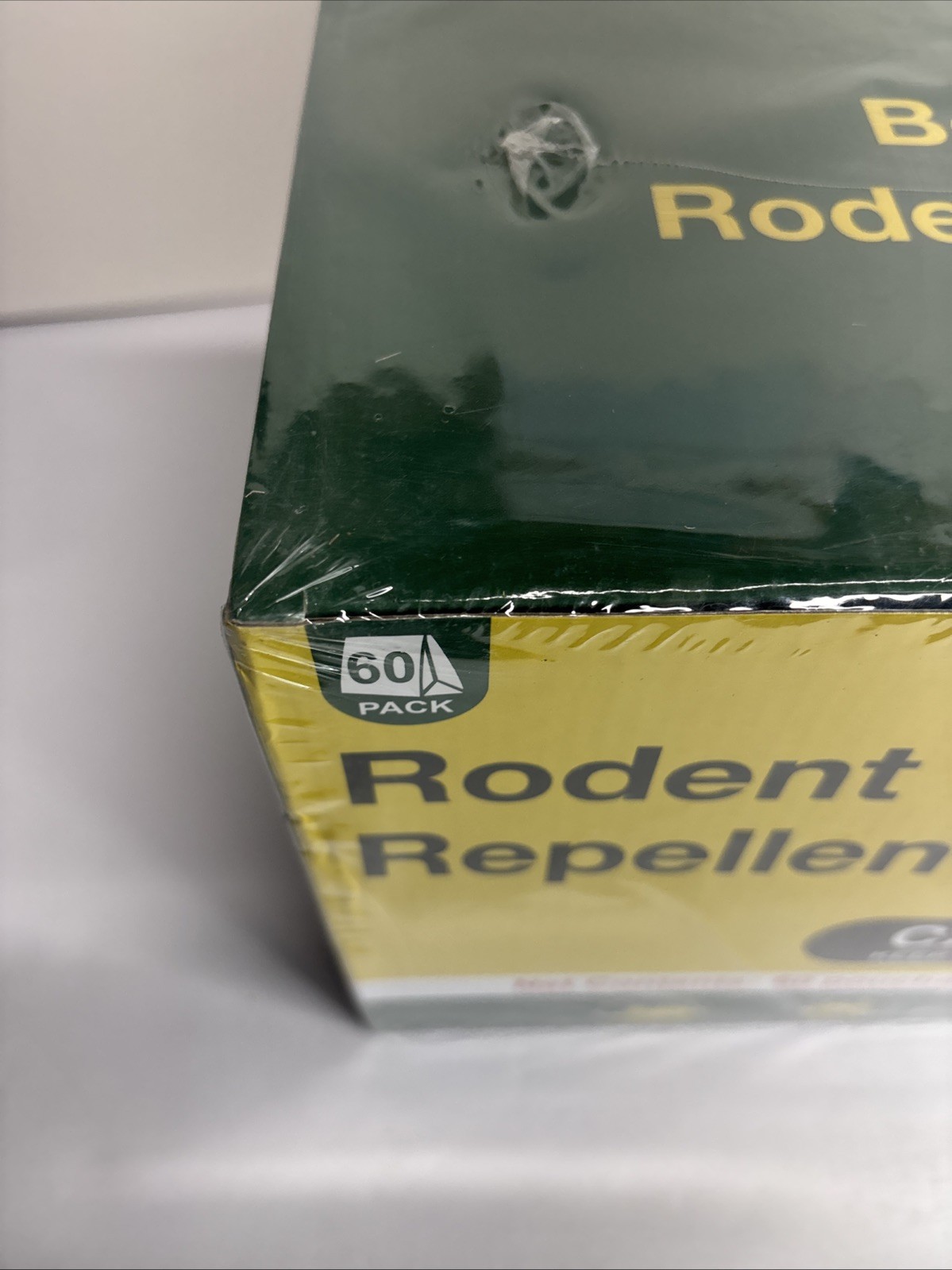 60 Pack Botanical Rodent and Pest Repellent Pouches, Safe for Pets and Children