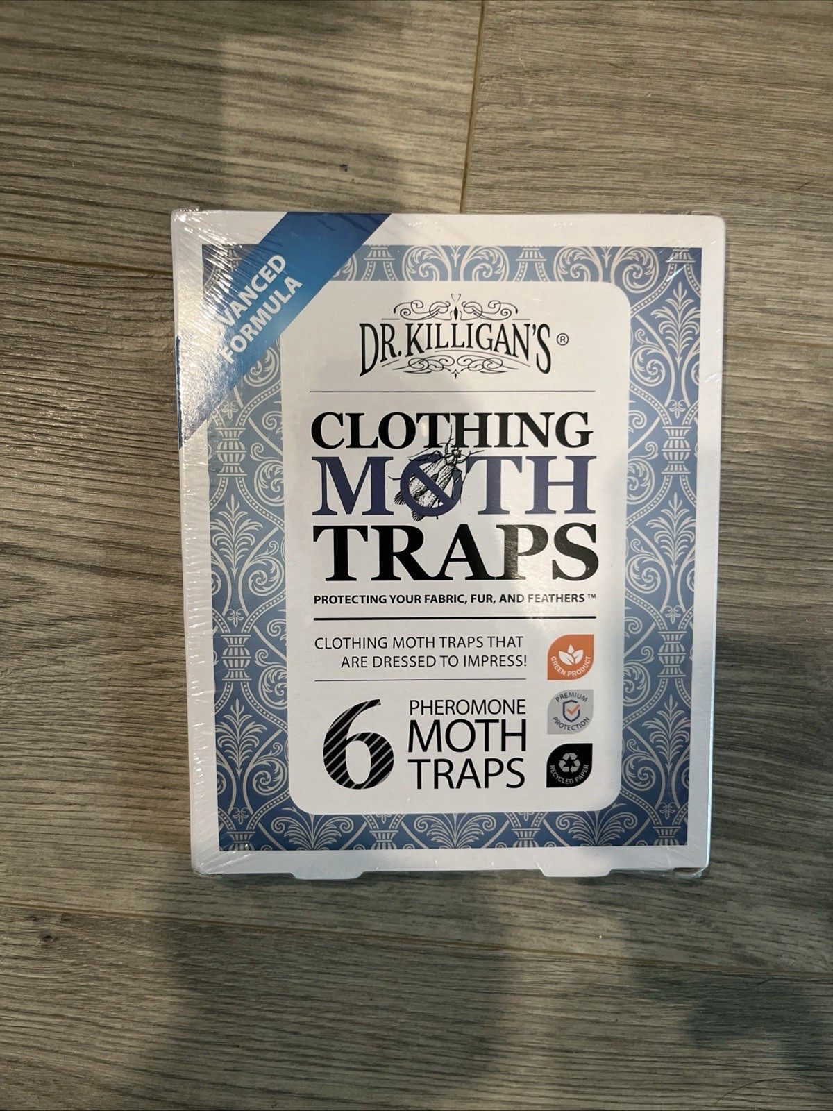 Dr. Killigan’s Pheromone Clothing Moth Traps Indoor 6 Pack Blue/White