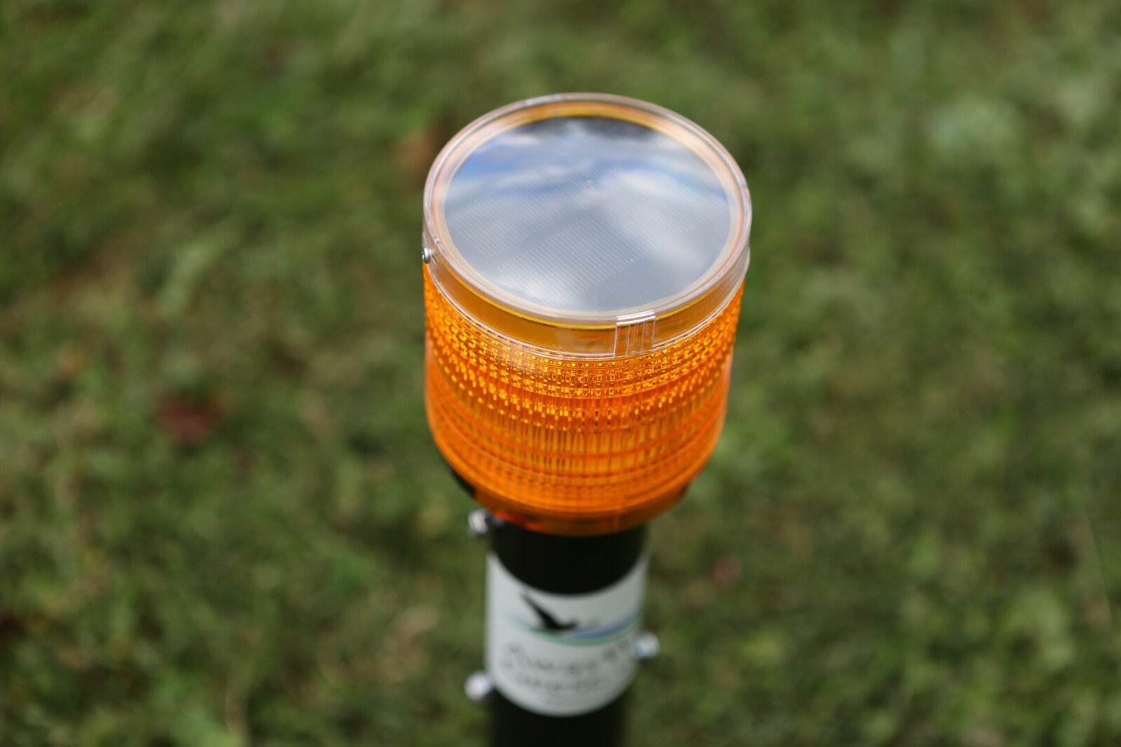 AWAY WITH GEESE – Industrial Unit disrupts geese – Geese Deterrent Guaranteed!