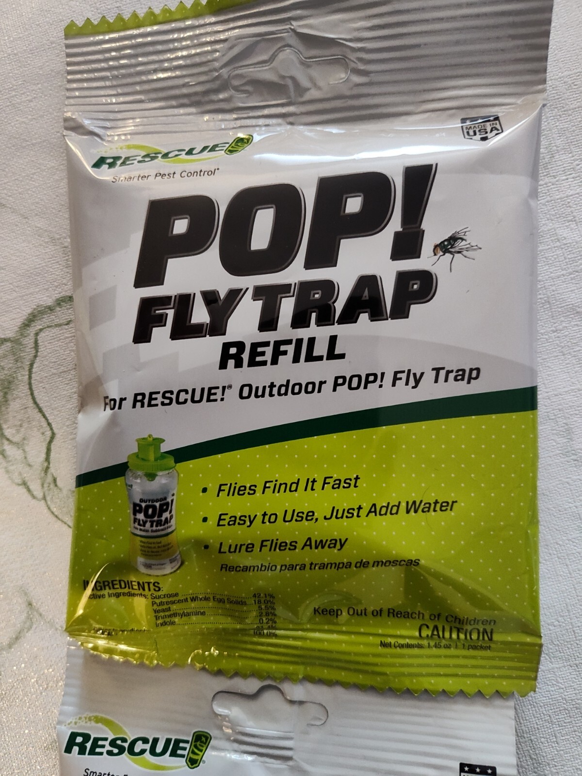 2 Pop! Fly Trap Refill For RESCUE! Flies Find It Fast, Lures Flies Away.