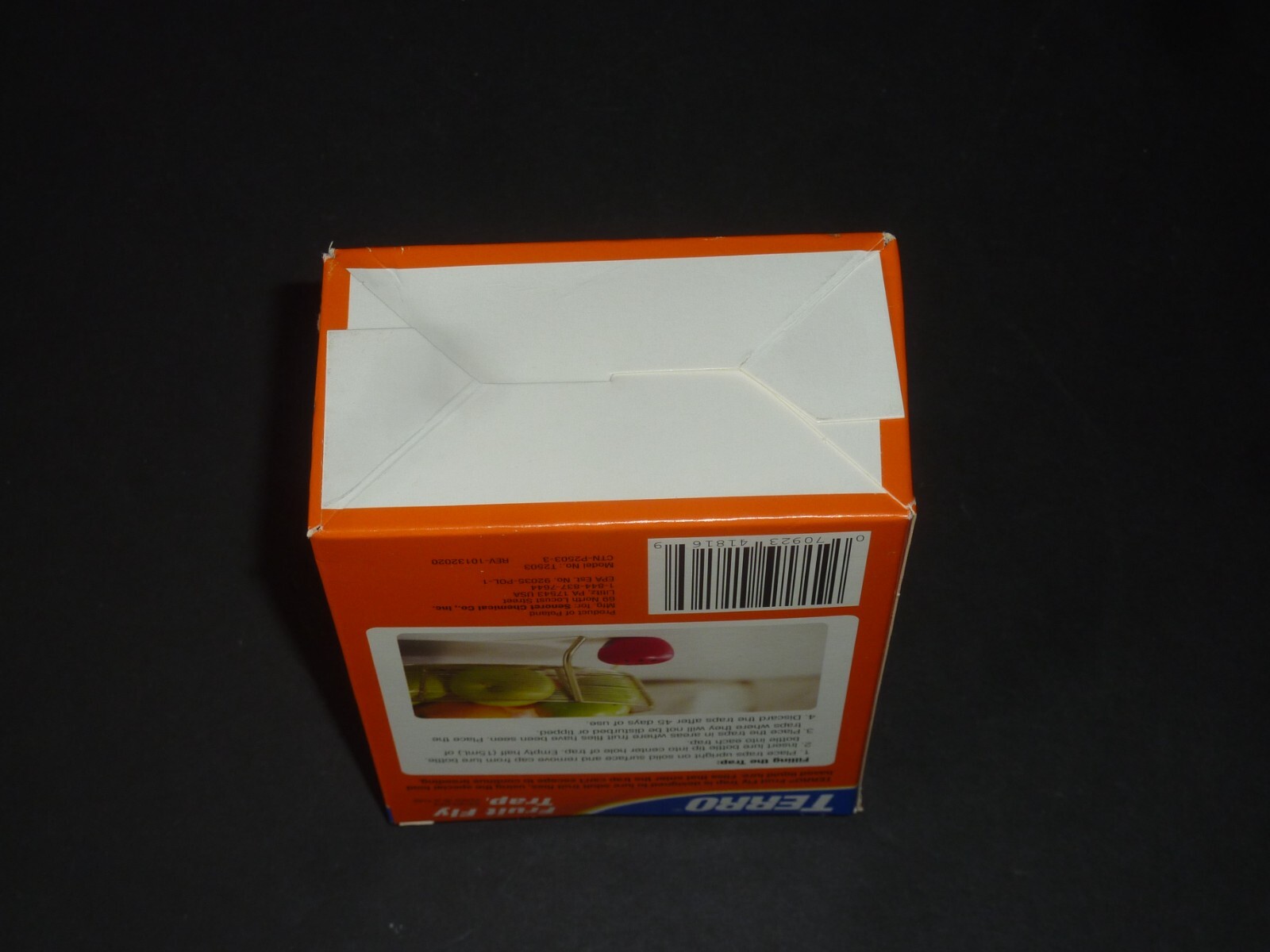 TERRO Indoor Fruit Fly Trap with Built in Window 2 Traps + 90 day Lure Supply