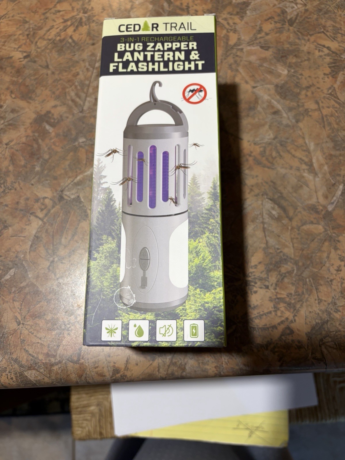 Cedar Trail 3-in-1 Rechargeable Bug Zapper, Lantern & Flashlight, New in box