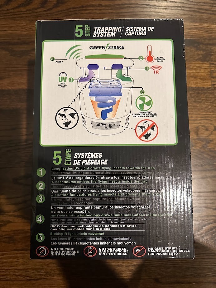 Green Strike Max-Trap Flying Insect and Mosquito Trap Brand New