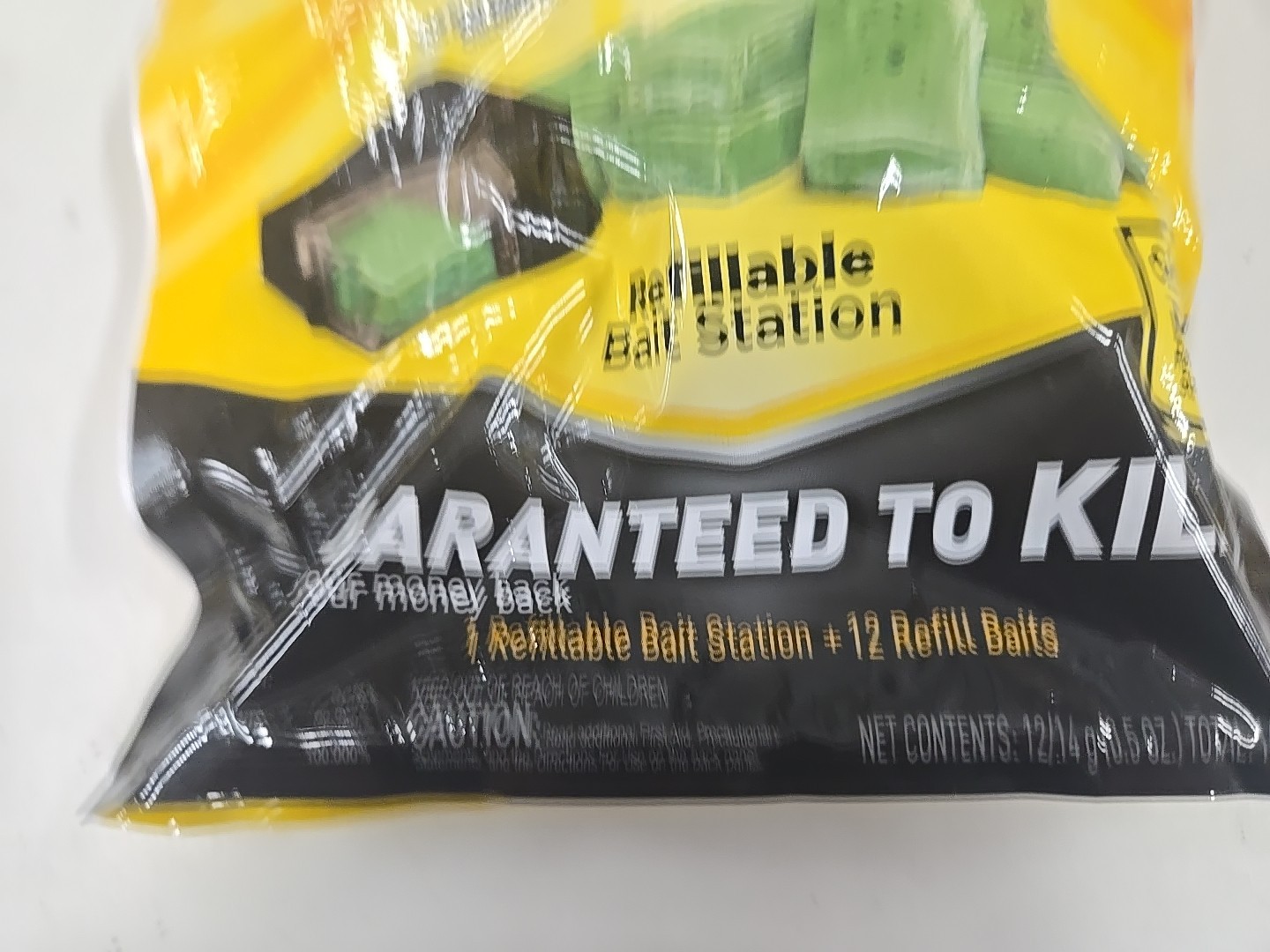 D-Con Kills House Mice 1 Refillable + 12 Refill Bait Blocks