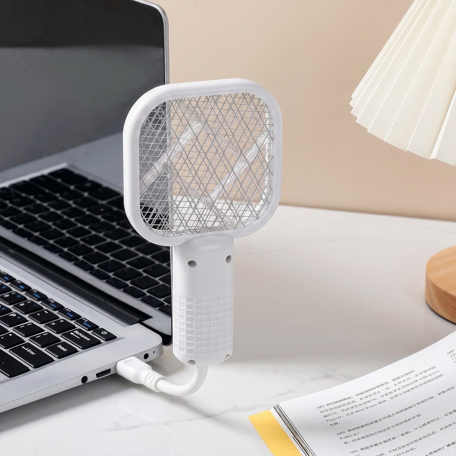 Electric Fly Swatter Racket, 2 in 1 Electric Bug Zapper USB Rechargeable (White)