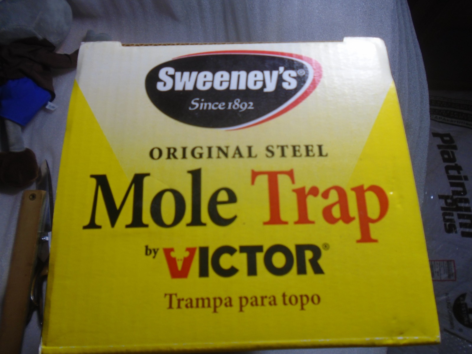 Sweeney’s Deadset Black Mole Spring Trap Pest Control Plunger Type Trap