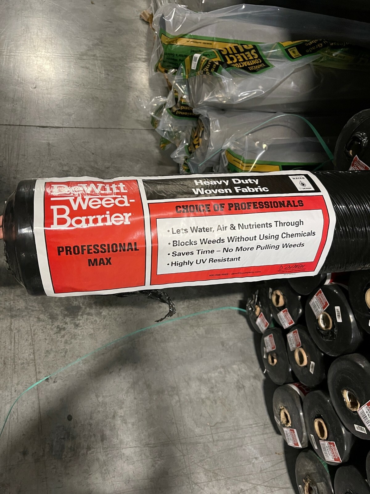 DeWitt Weed Barrier – Professional Max – Heavy Duty Woven Fabric 5 FT X 250 FT