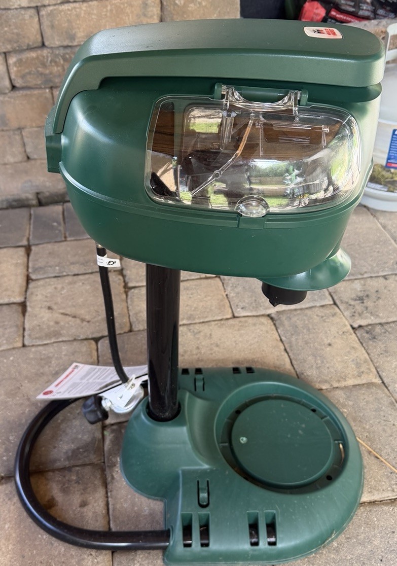 mosquito magnet patriot plus Slightly Used *read description*