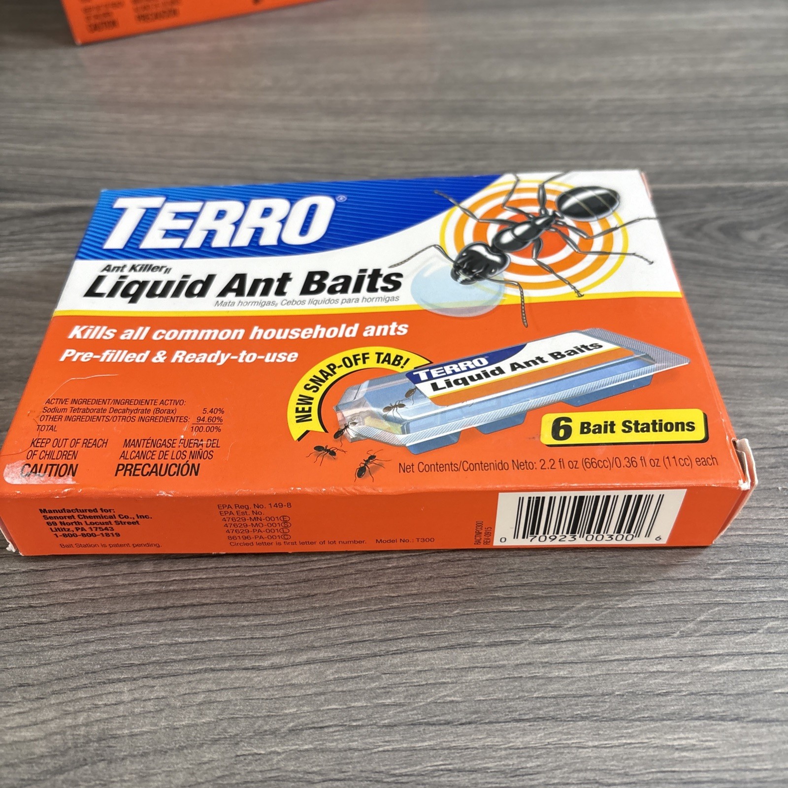 Lot of 2 Terro Liquid Ant Killer Bait Tray Traps Ready to Use 6 Bait Stations