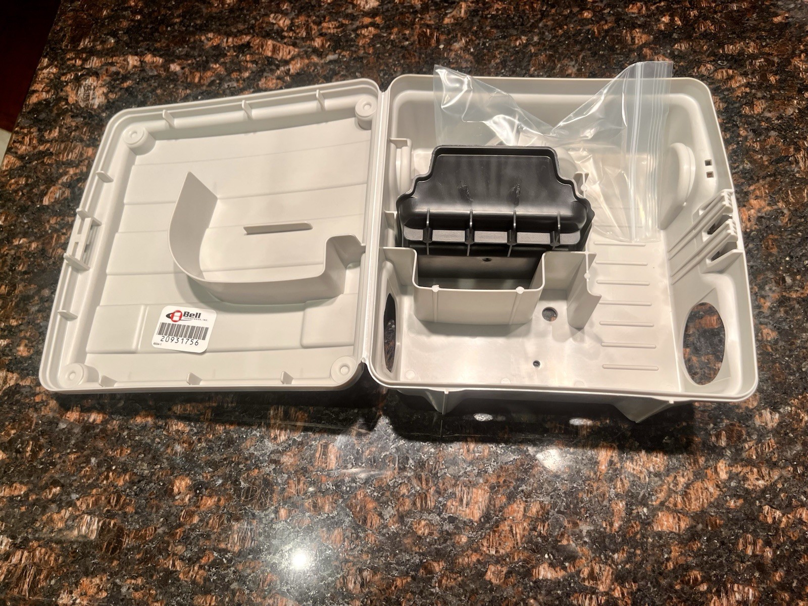 6 Gray Bait Stations – Protecta EVO Circuit EC8806- New In Box With Key And Rods