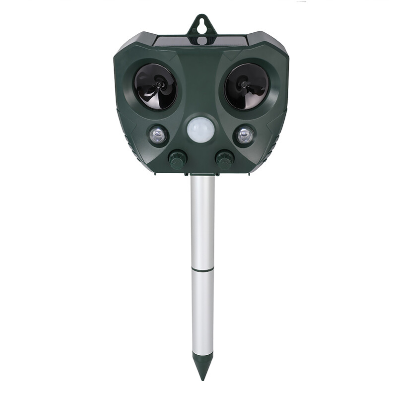 1-3PCS Solar Ultrasonic Animal Repellent Dog Cat Skunk Deer Raccoon Repeller