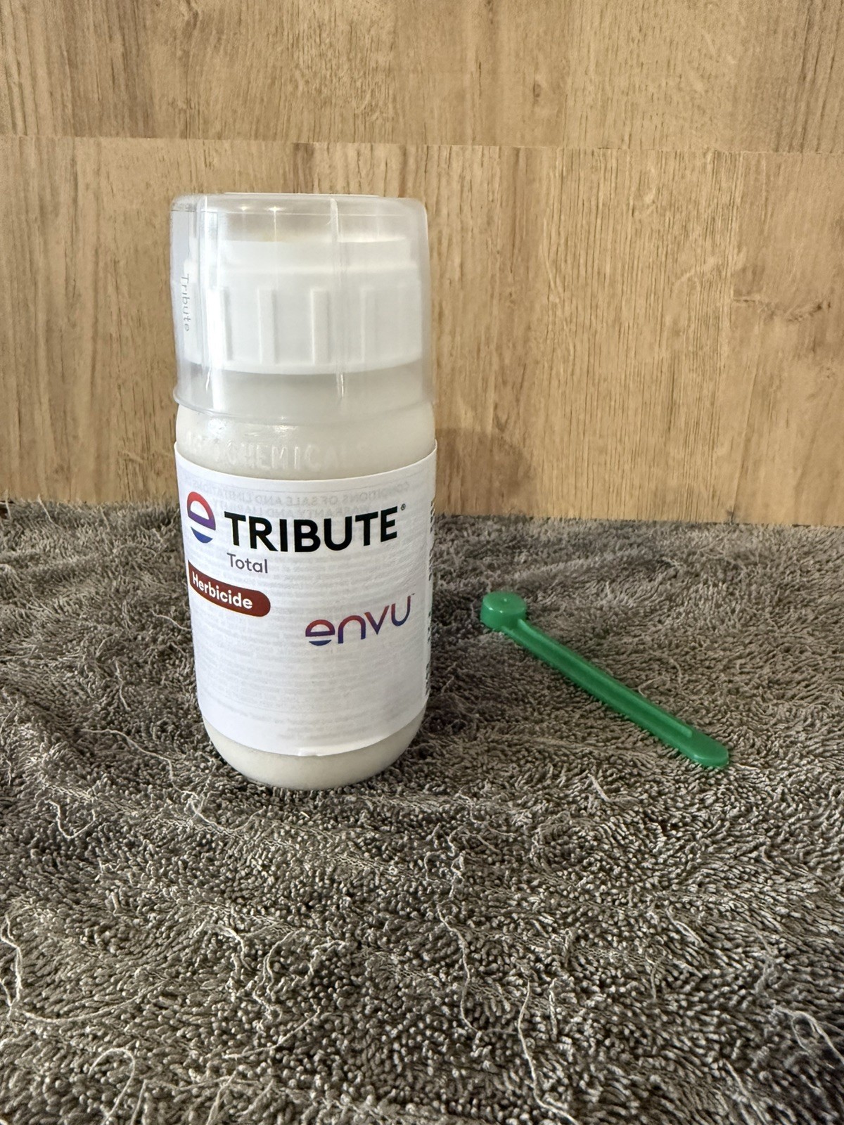Tribute Total Herbicide bottle (6 oz)