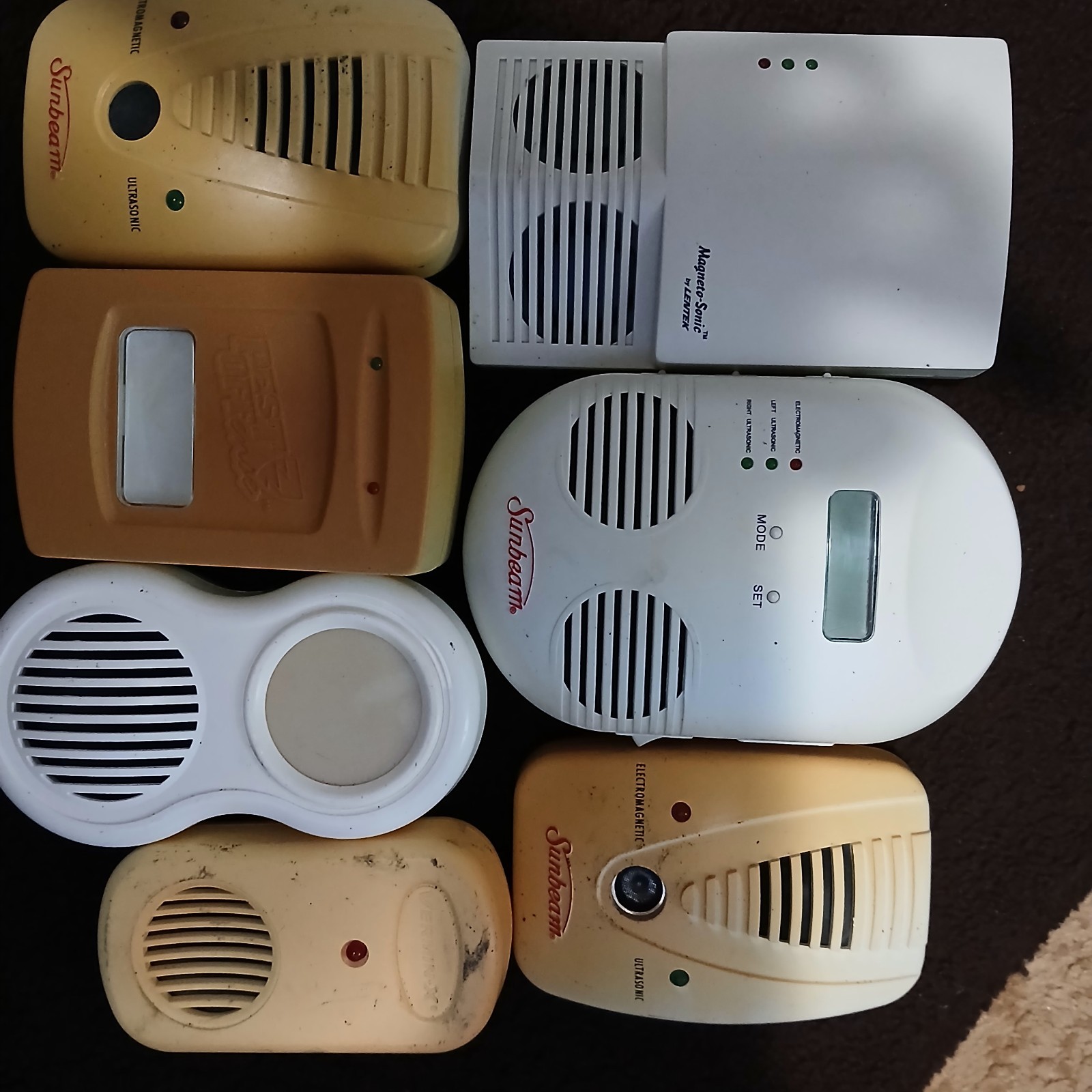 7PCS Ultra-Sonic Mosquito, Rat, Spider, Bug And Pest Repellent No-pestz Plug In
