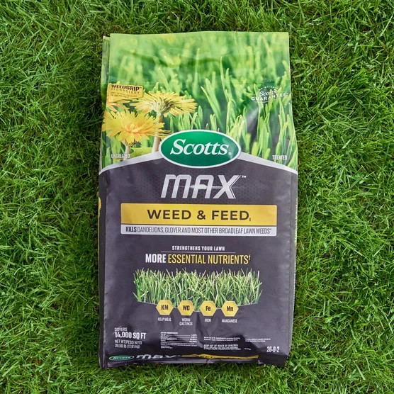 Scotts MAX Weed & Feed 14,000 Sq Ft 39.50 lbs Kills Dandelions + Fertilizer