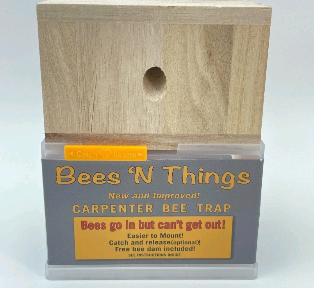BEES N THINGS Carpenter Bee Trap 5 Pack Outdoor Wood Pest Control Catcher NEW